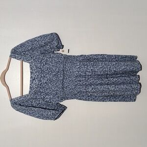 🌴Old Navy Blue Floral Dress Size M